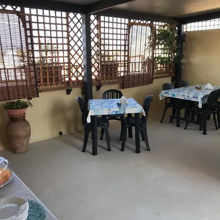Bed & Breakfast Tranne La Luna *